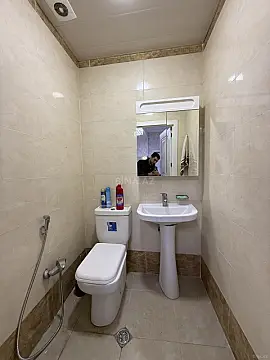 Satılır 4 otaqlı mənzil 117 m²
