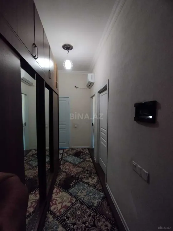 Satılır 2 otaqlı mənzil 65 m²