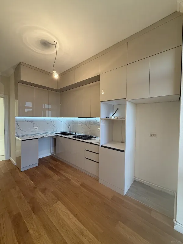 Kirayə verilir 3 otaqlı mənzil 82 m²