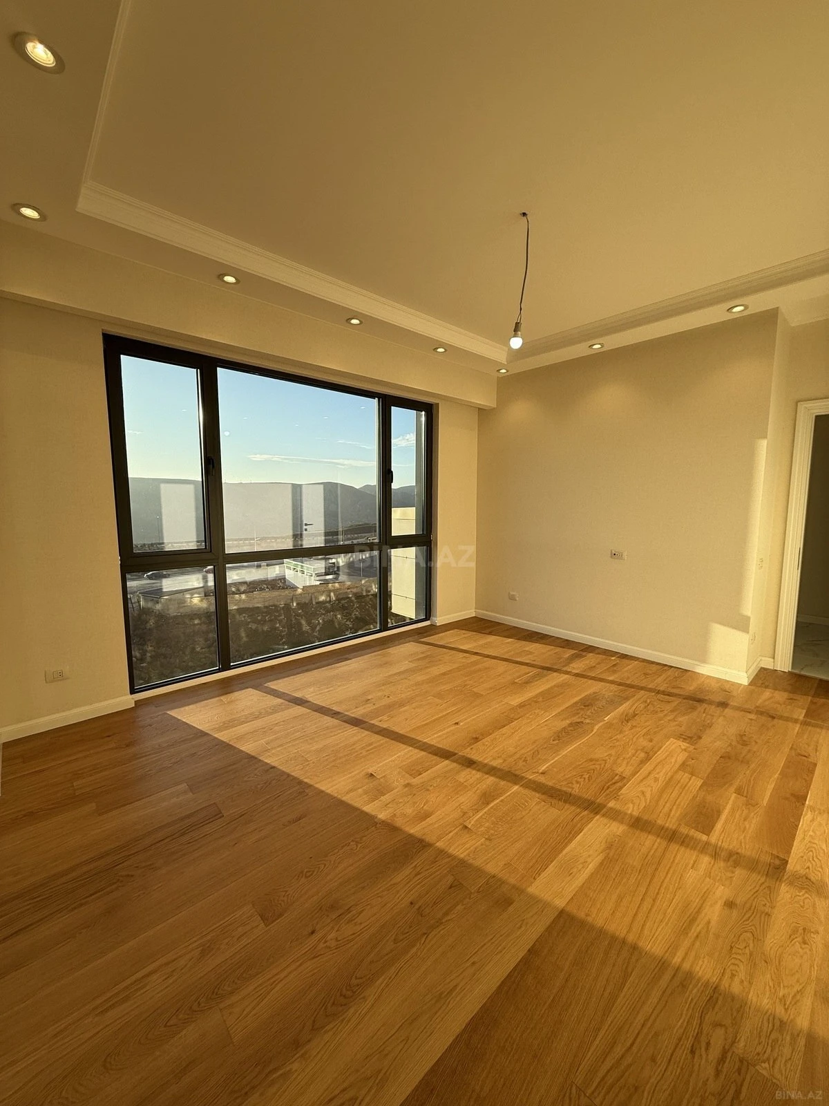 Kirayə verilir 3 otaqlı mənzil 82 m²