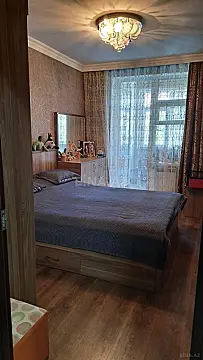 Satılır 4 otaqlı mənzil 100 m²