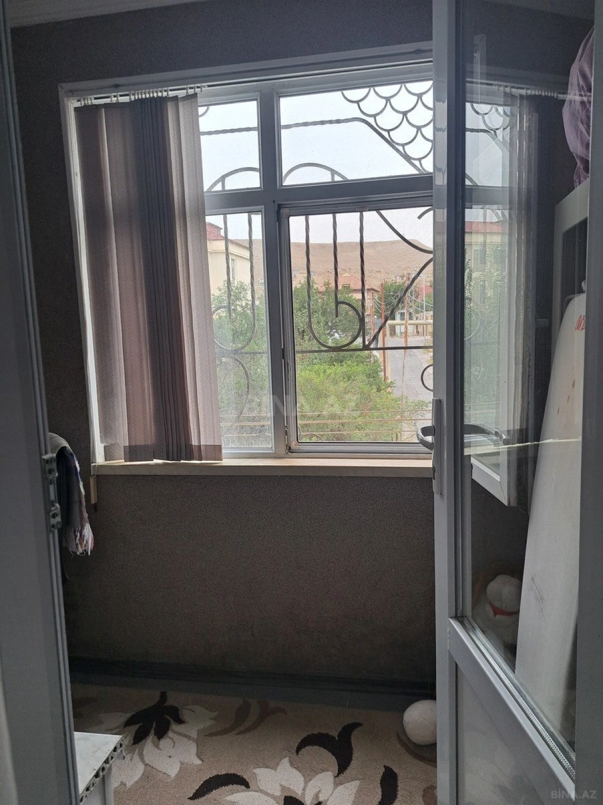 Satılır 4 otaqlı mənzil 100 m²