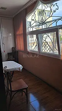 Satılır 4 otaqlı mənzil 100 m²
