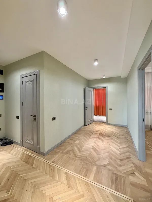 Satılır 3 otaqlı mənzil 90 m²