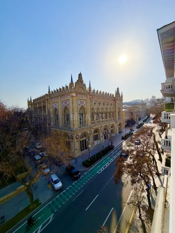 Satılır 3 otaqlı mənzil 90 m²