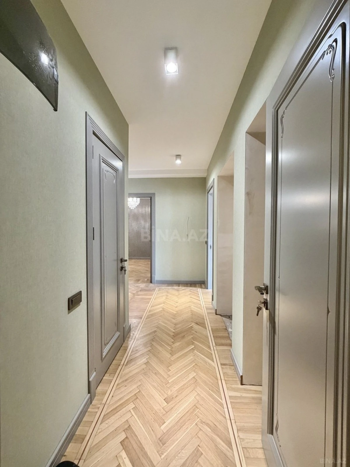 Satılır 3 otaqlı mənzil 90 m²