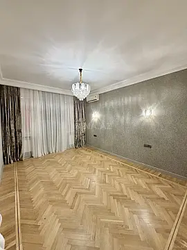 Satılır 3 otaqlı mənzil 90 m²
