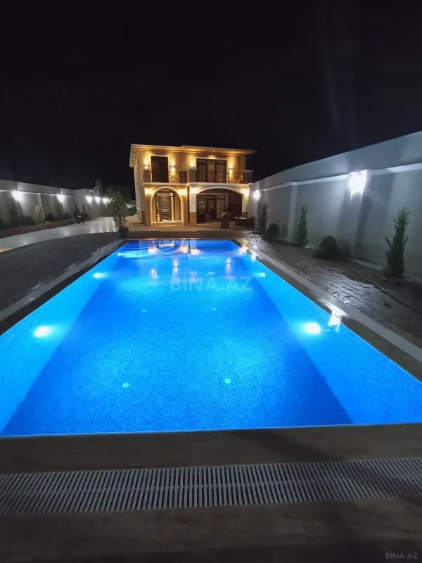 Satılır 5 otaqlı həyət evi 200 m²