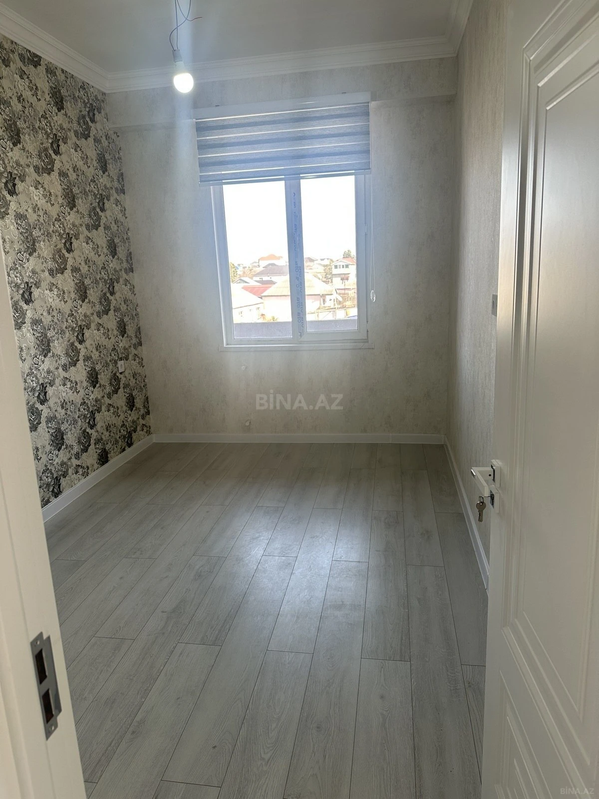 Satılır 3 otaqlı mənzil 76 m²