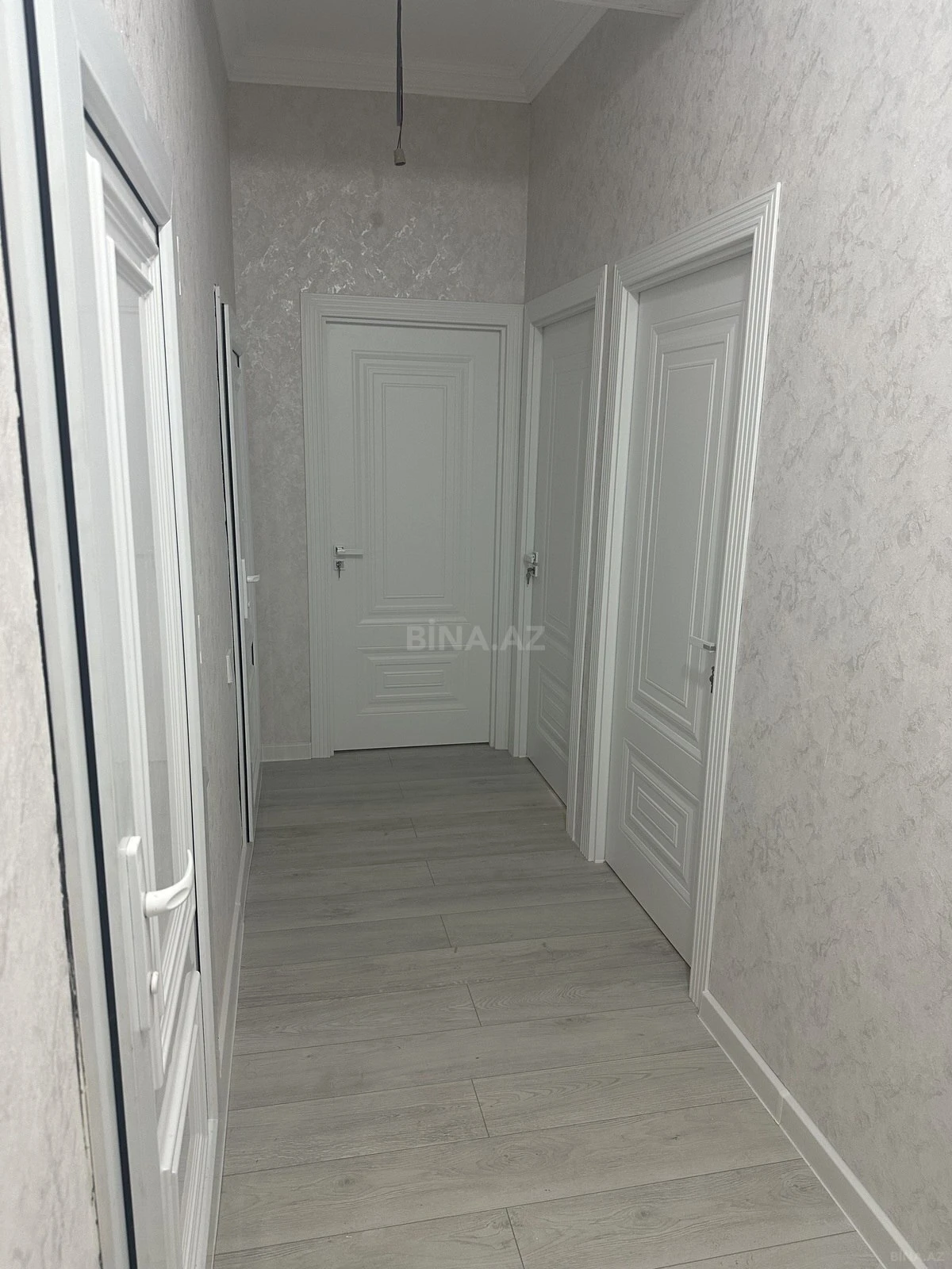 Satılır 3 otaqlı mənzil 76 m²
