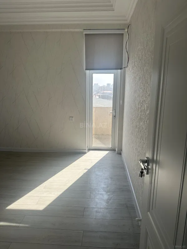 Satılır 3 otaqlı mənzil 76 m²