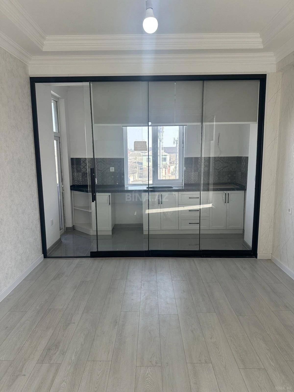 Satılır 3 otaqlı mənzil 76 m²