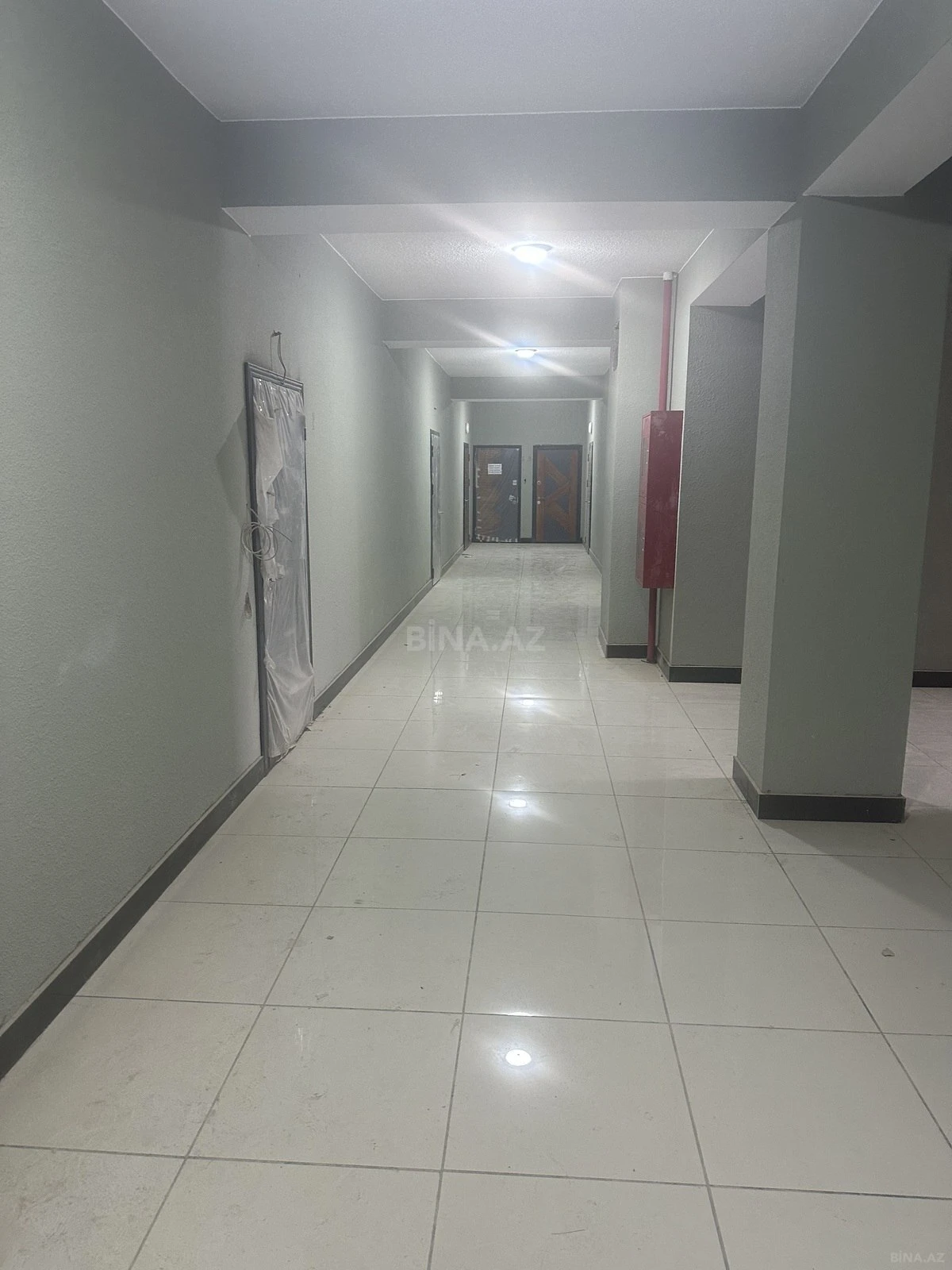 Satılır 3 otaqlı mənzil 76 m²