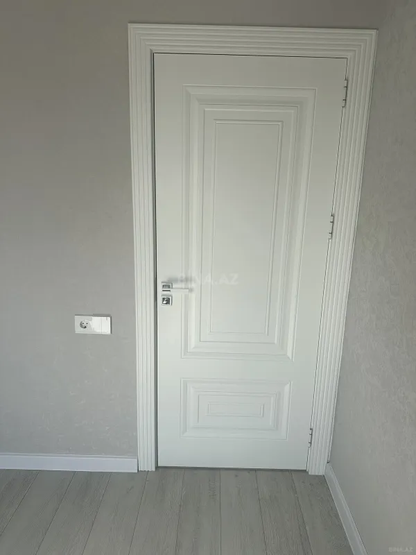 Satılır 3 otaqlı mənzil 76 m²