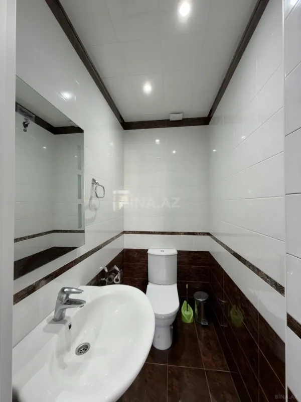 Satılır 3 otaqlı mənzil 155 m²