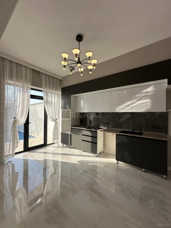 Satılır 4 otaqlı həyət evi 150 m²