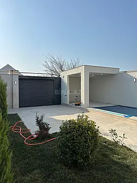 Satılır 4 otaqlı həyət evi 150 m²