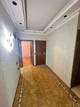 Kirayə verilir 5 otaqlı mənzil 120 m²