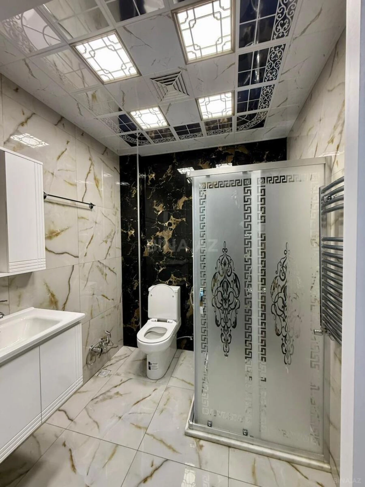 Satılır 2 otaqlı mənzil 60 m²