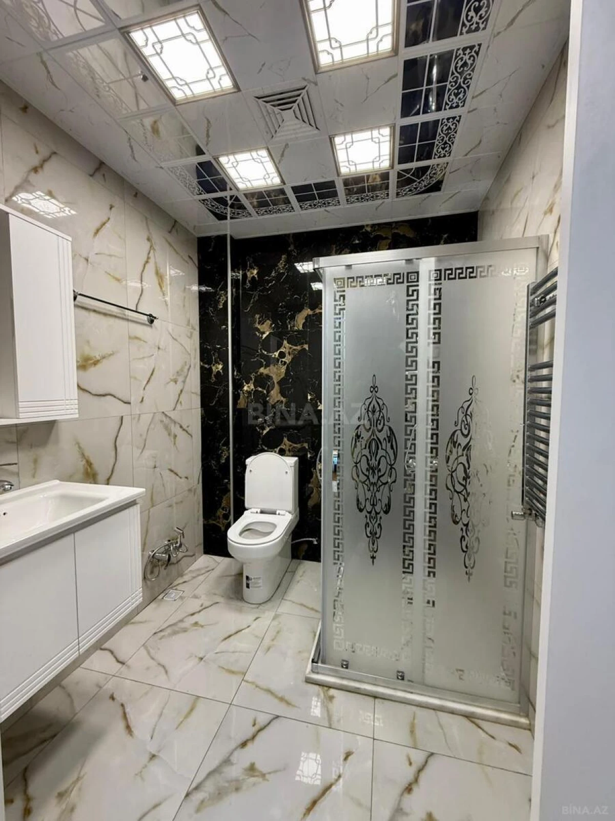 Satılır 2 otaqlı mənzil 60 m²