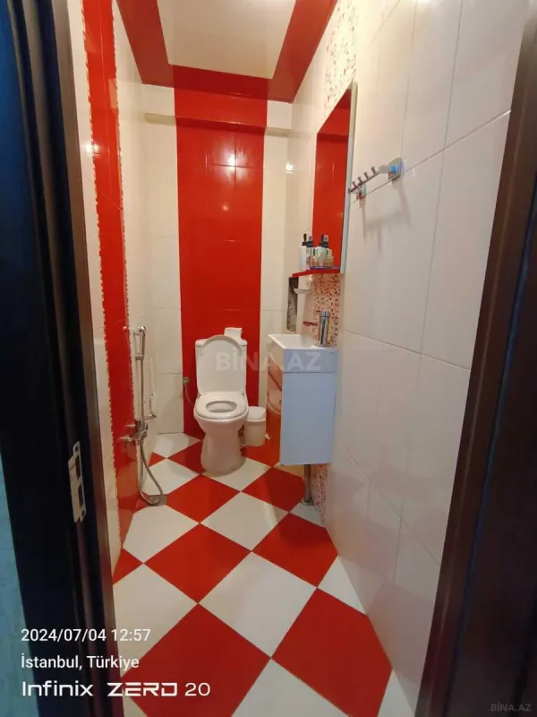 Satılır 2 otaqlı mənzil 81 m²