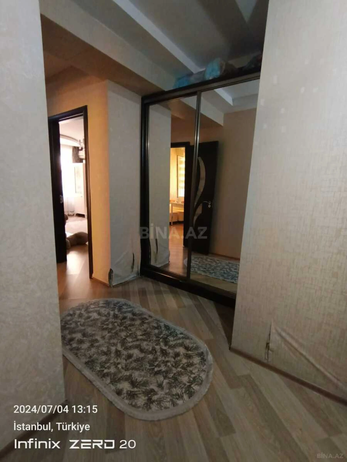 Satılır 2 otaqlı mənzil 81 m²