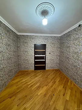 Satılır 3 otaqlı mənzil 75 m²