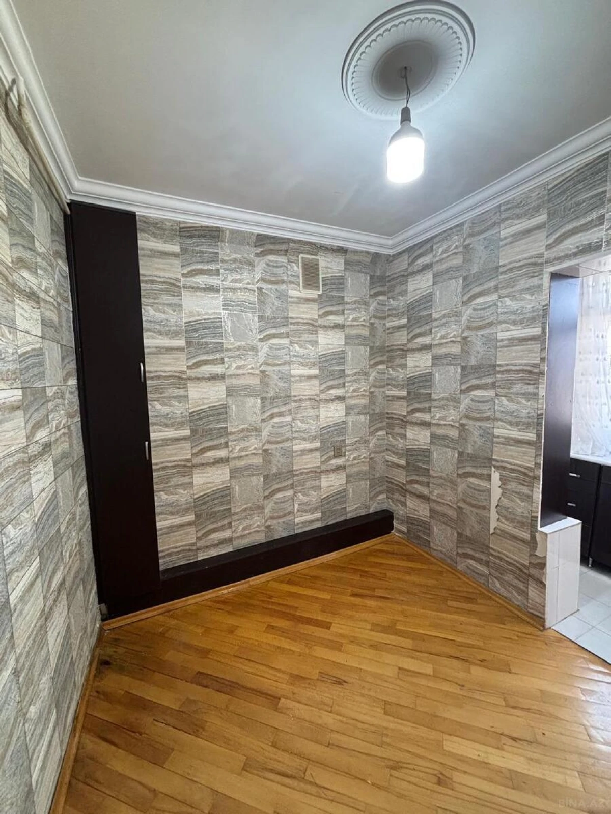 Satılır 3 otaqlı mənzil 75 m²