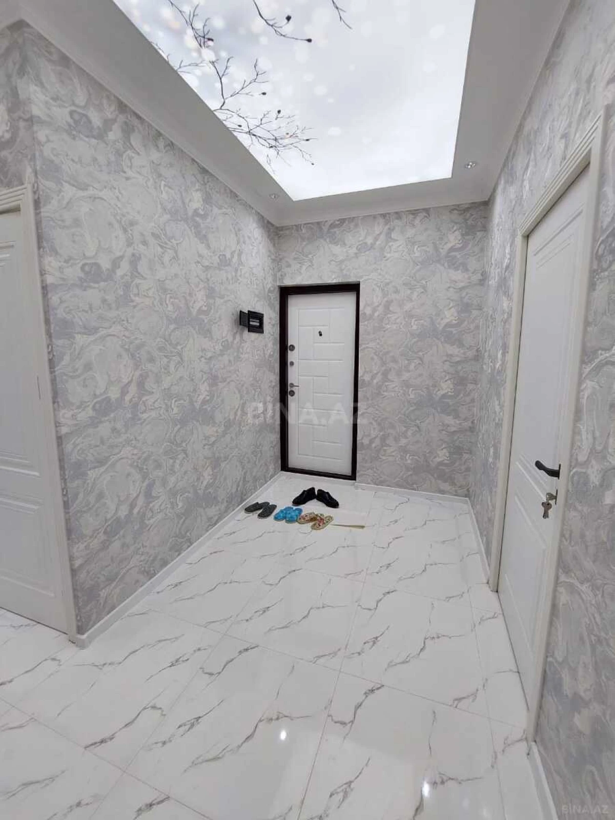 Satılır 3 otaqlı mənzil 90 m²