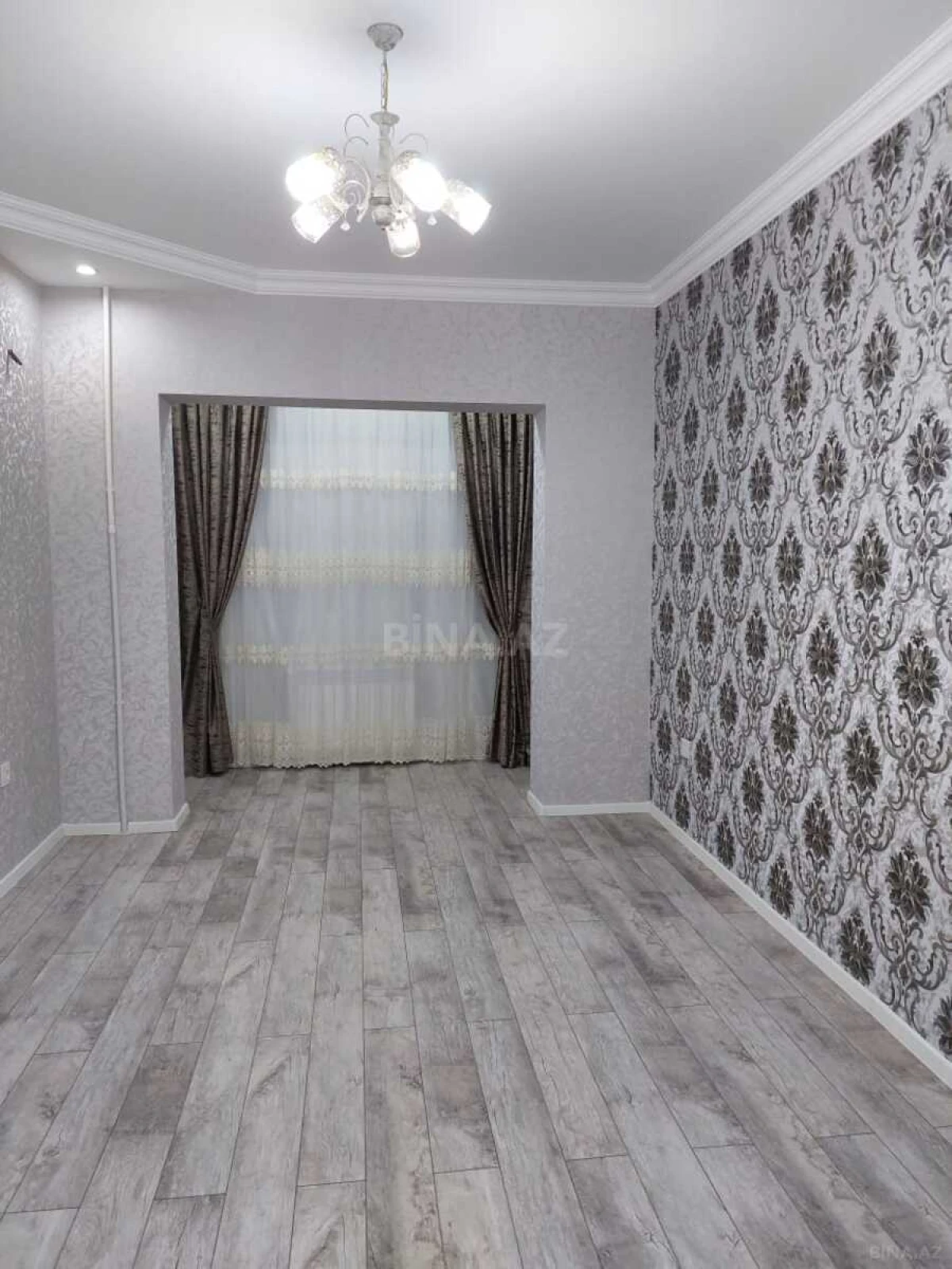 Satılır 3 otaqlı mənzil 90 m²