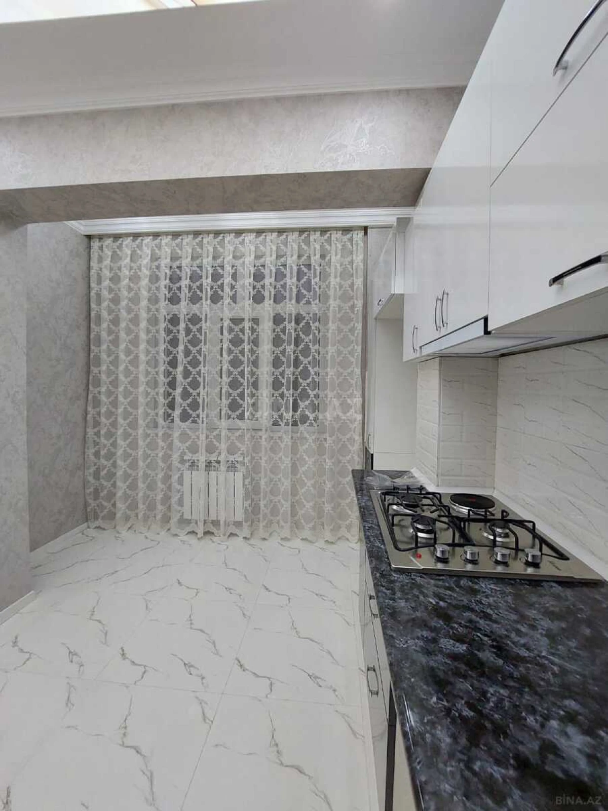 Satılır 3 otaqlı mənzil 90 m²