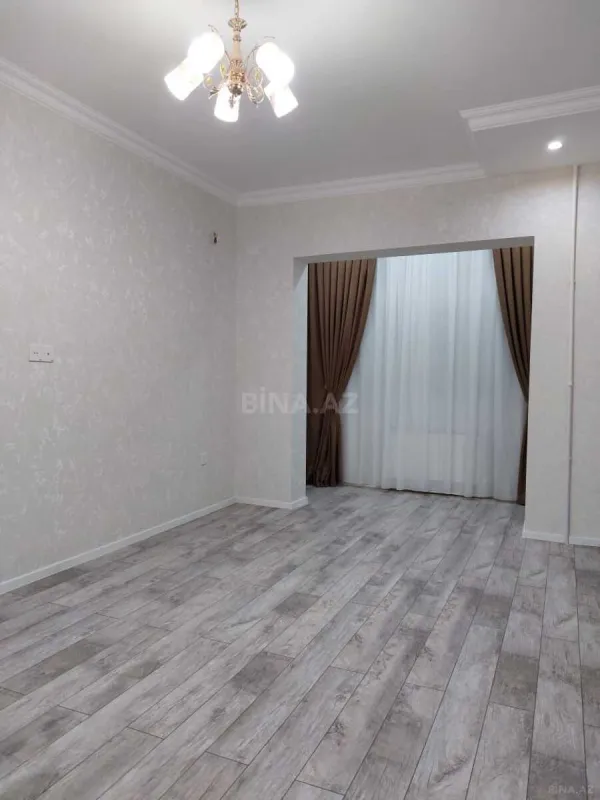Satılır 3 otaqlı mənzil 90 m²