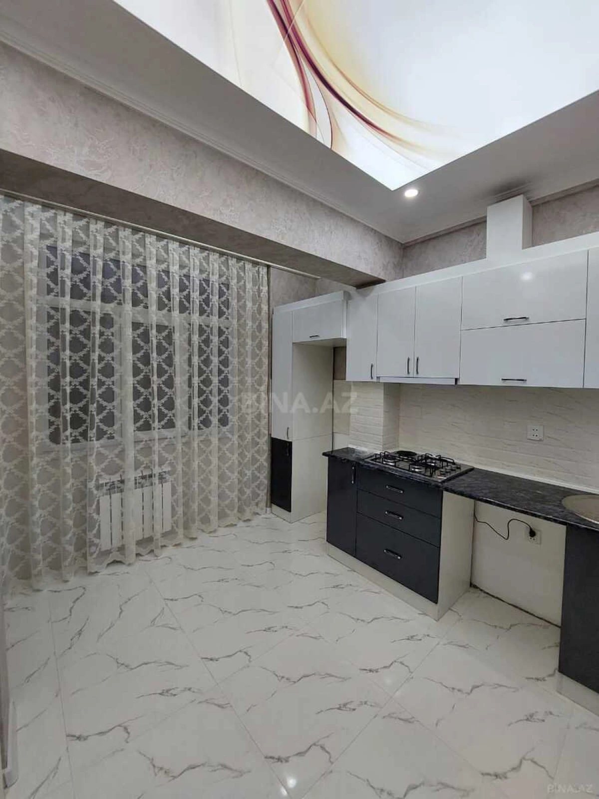Satılır 3 otaqlı mənzil 90 m²