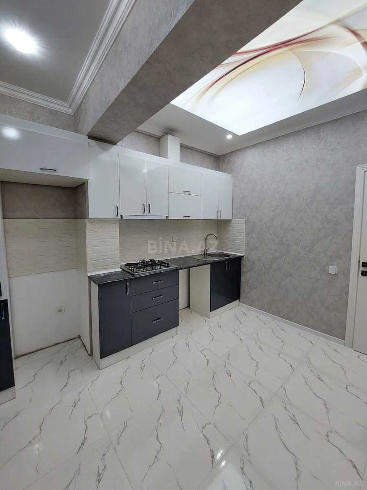 Satılır 3 otaqlı mənzil 90 m²