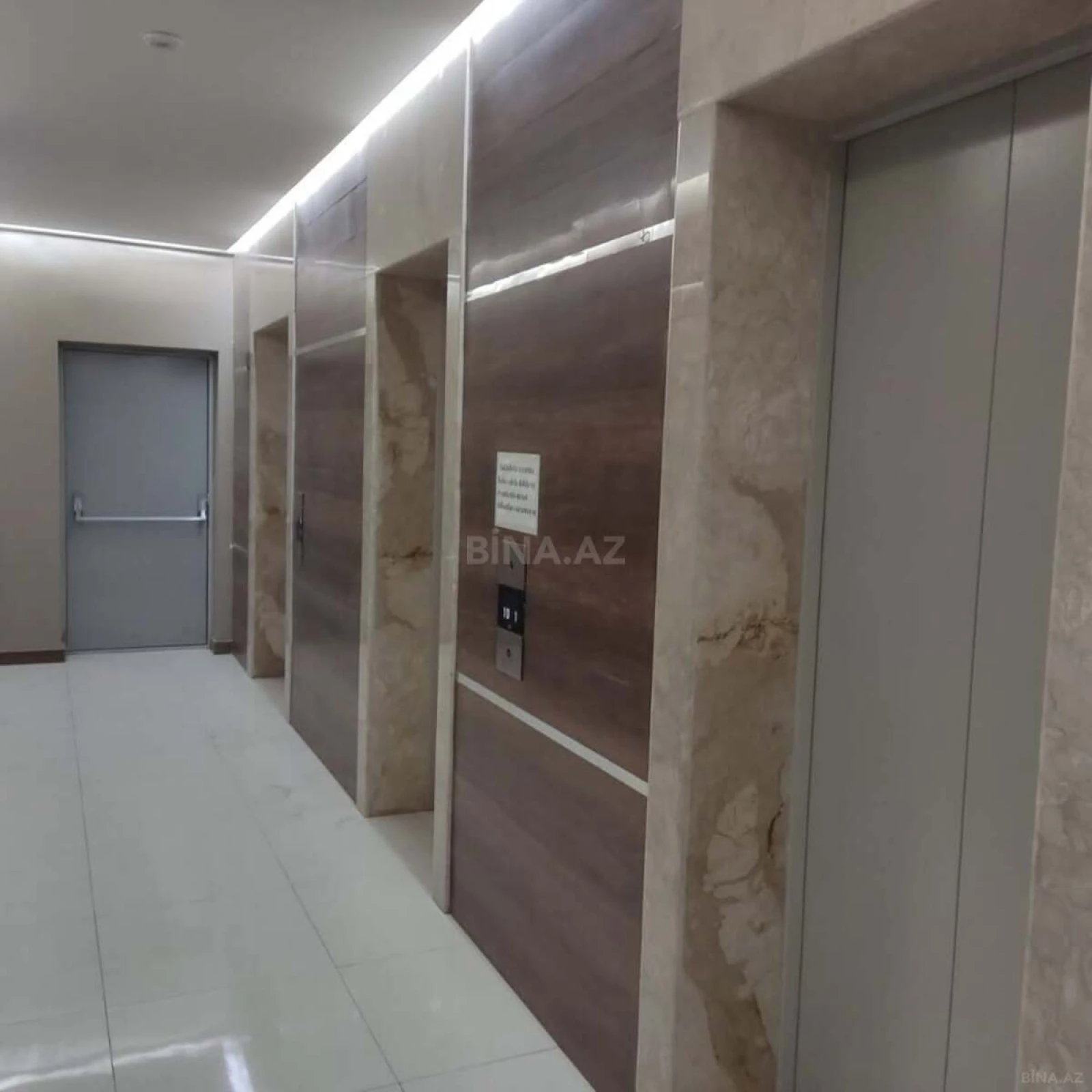 Satılır 2 otaqlı mənzil 53 m²