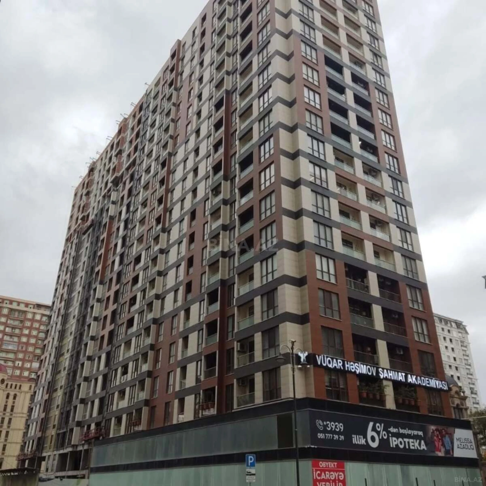 Satılır 2 otaqlı mənzil 53 m²