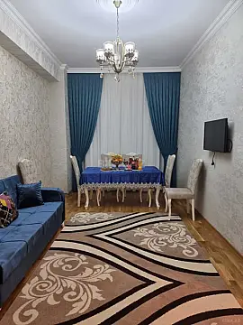 Kirayə verilir 2 otaqlı mənzil 50 m²