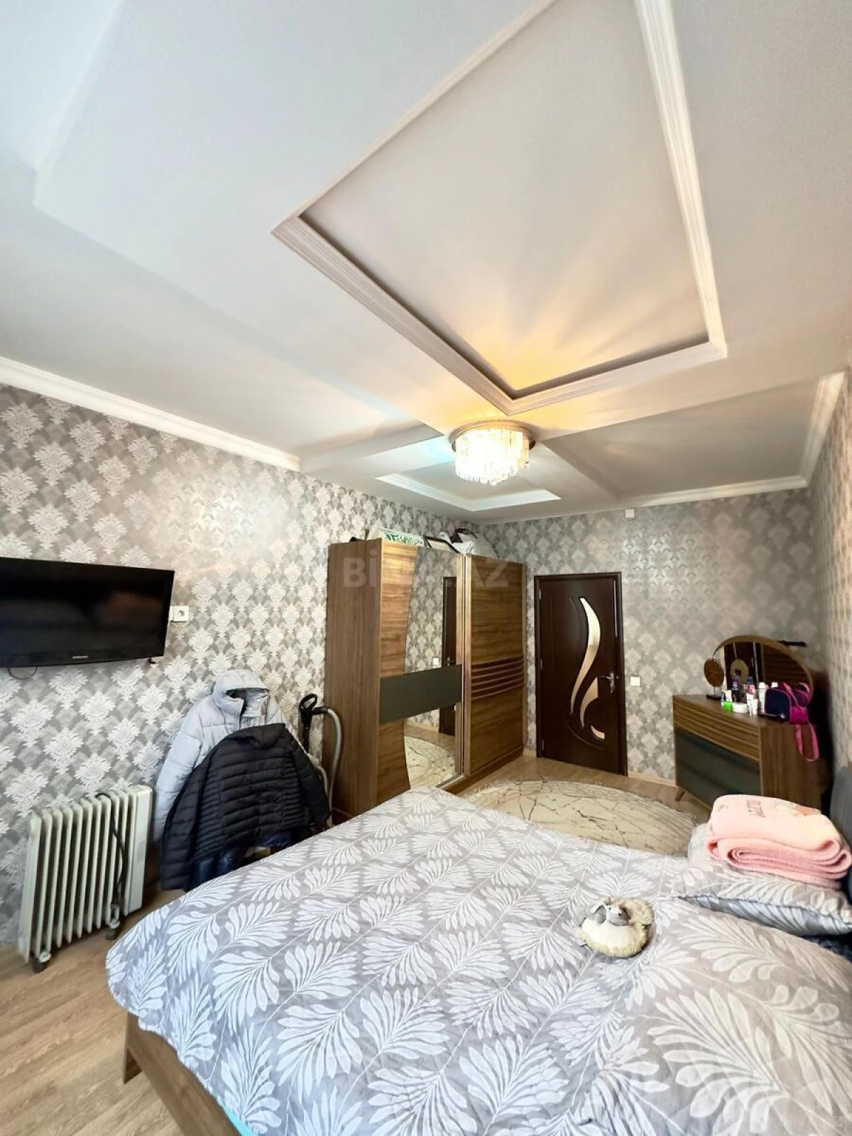 Satılır 2 otaqlı mənzil 65 m²