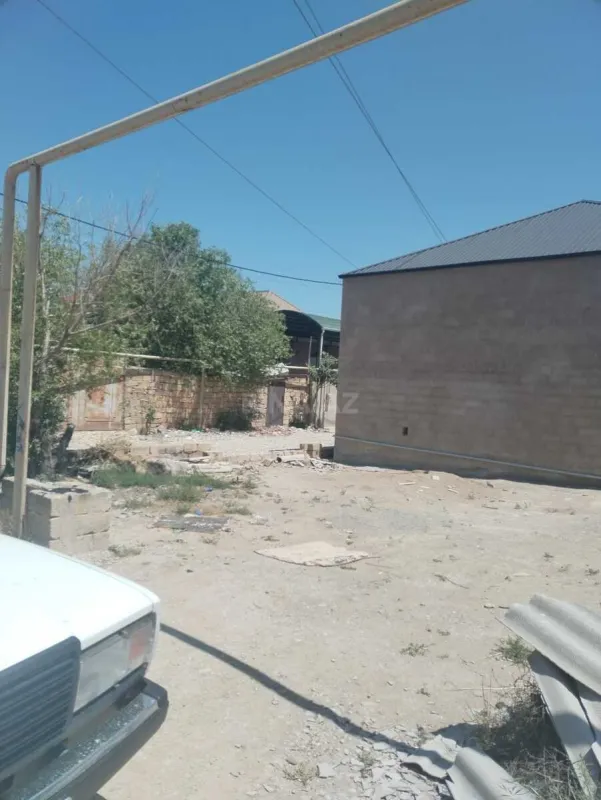 Satılır torpaq sahəsi 2 m²