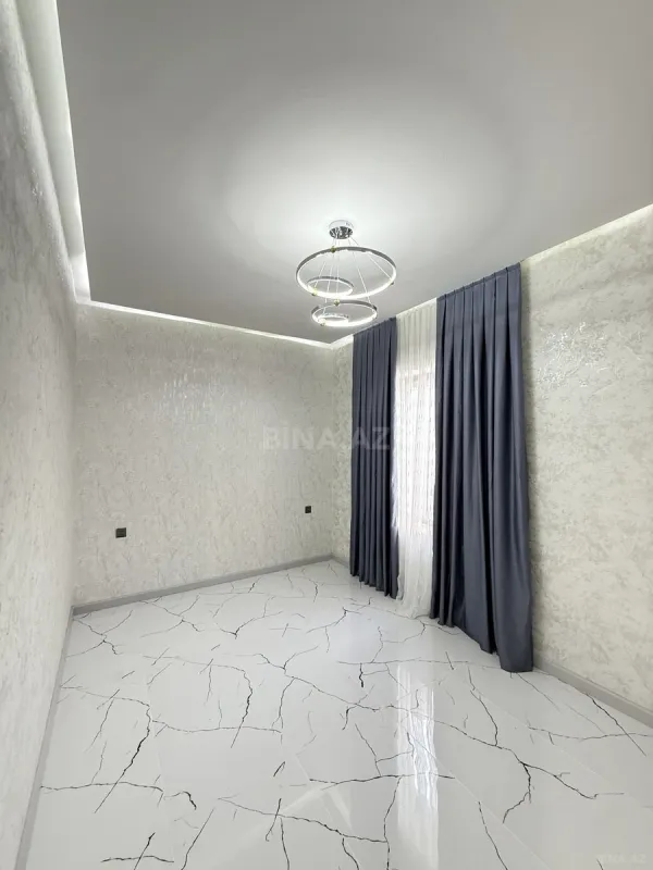 Satılır 4 otaqlı həyət evi 140 m²