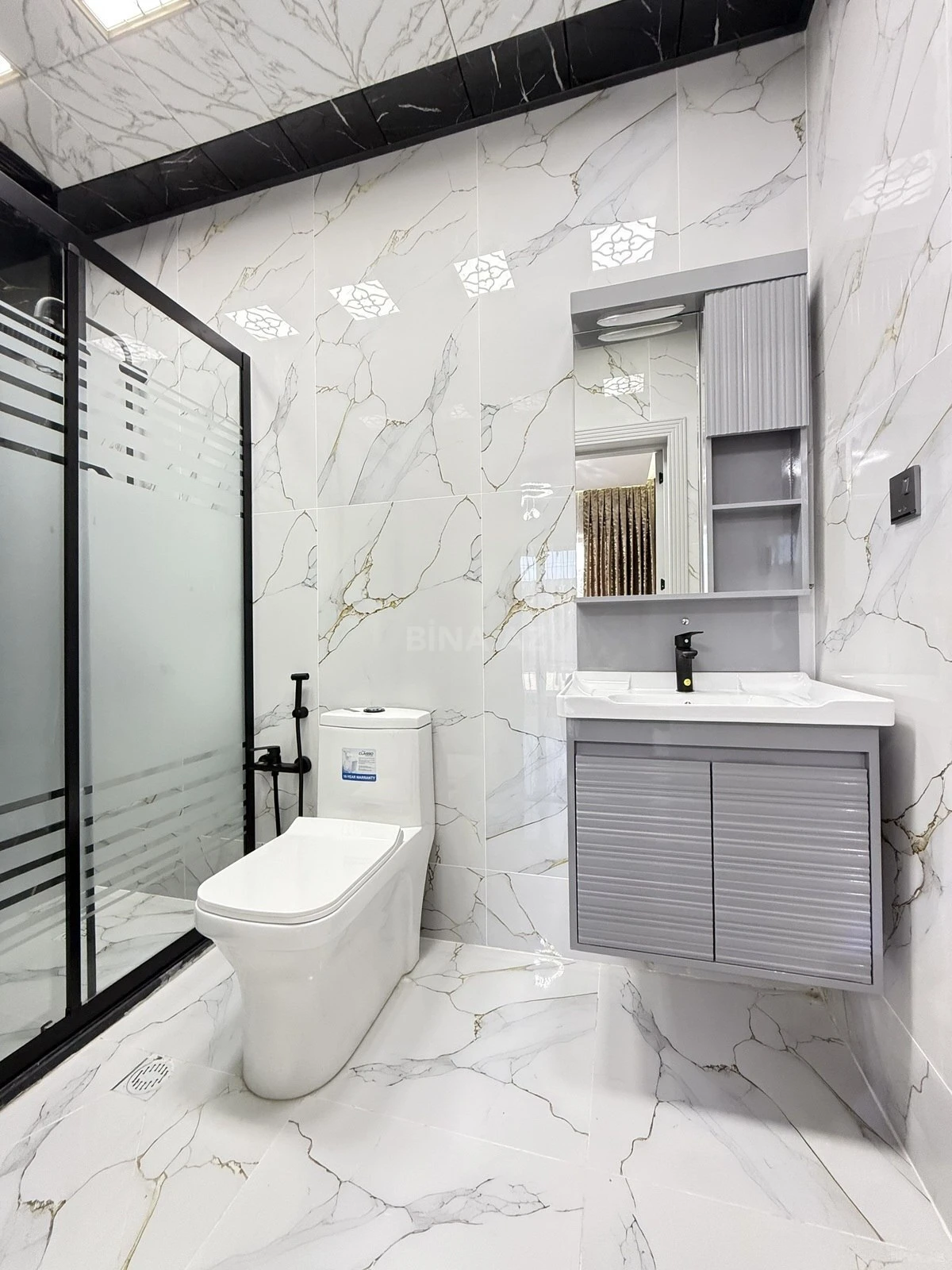 Satılır 4 otaqlı həyət evi 140 m²