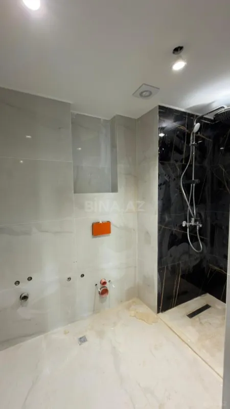 Satılır 2 otaqlı mənzil 57.2 m²