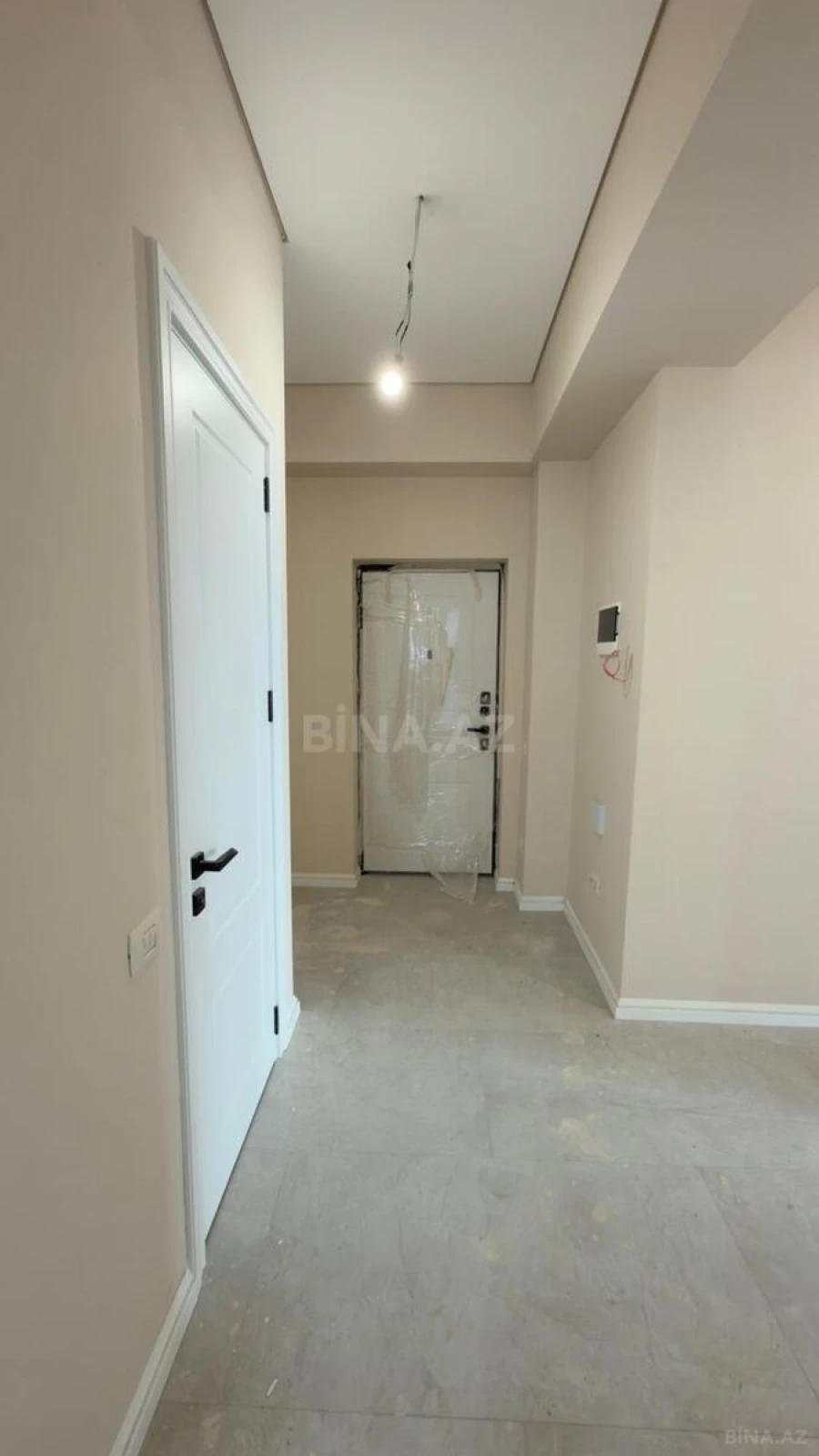 Satılır 2 otaqlı mənzil 57.2 m²