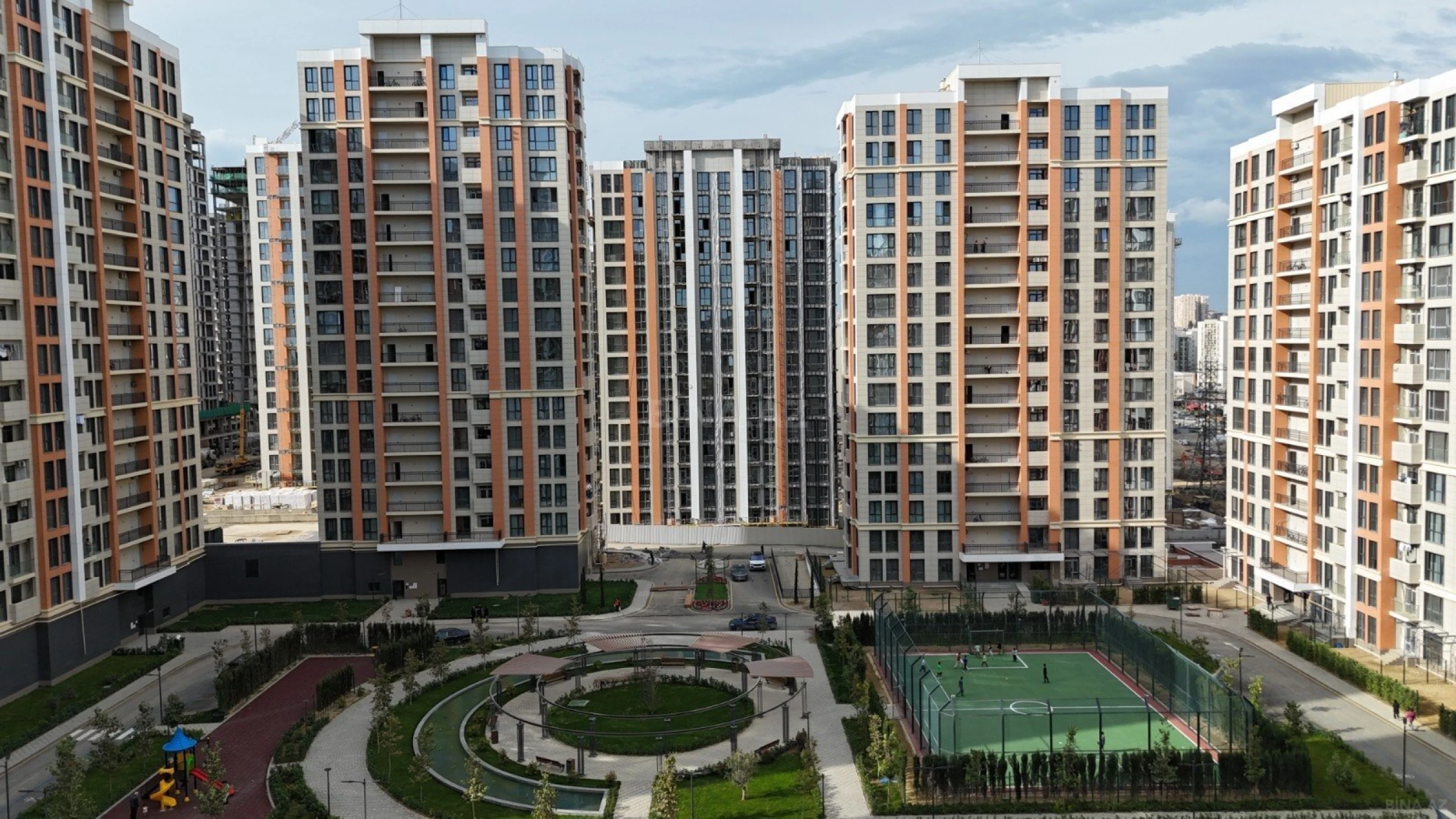 Satılır 2 otaqlı mənzil 57.2 m²