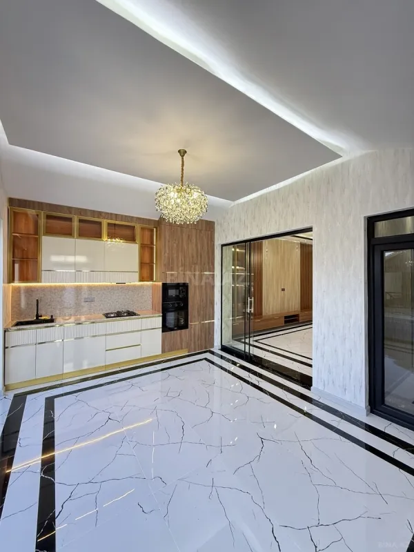 Satılır 4 otaqlı həyət evi 150 m²