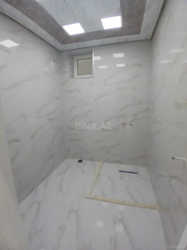 Satılır 5 otaqlı həyət evi 180 m²