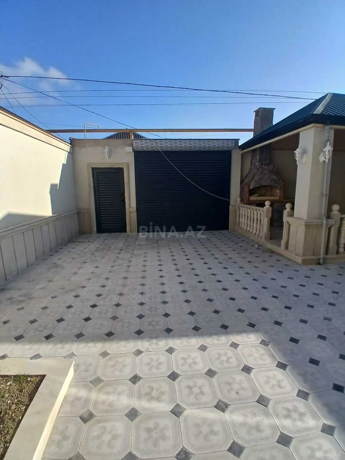 Satılır 5 otaqlı həyət evi 180 m²