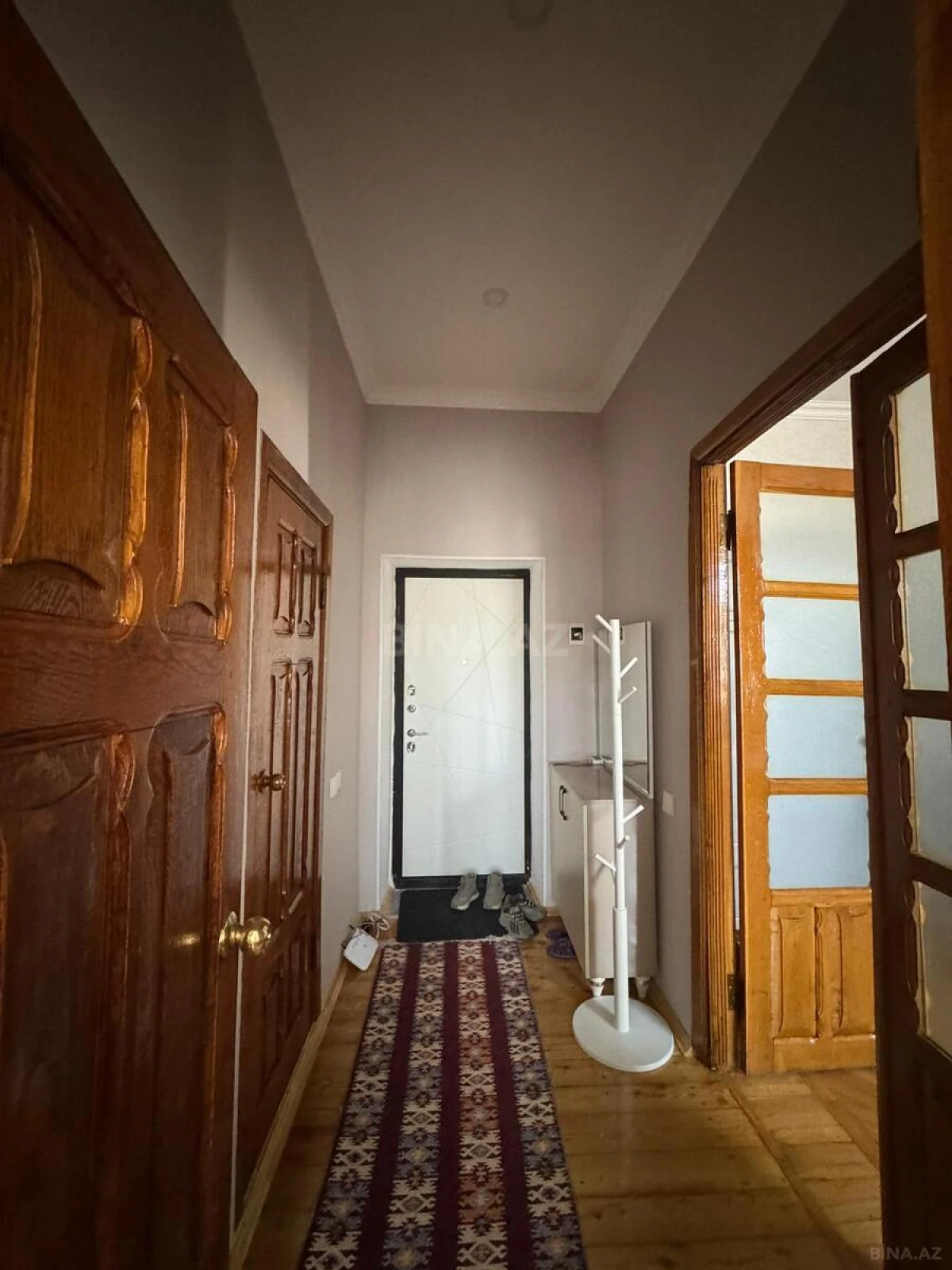 Kirayə verilir 2 otaqlı mənzil 80 m²