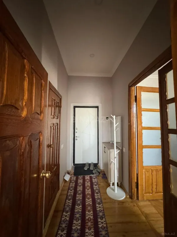 Kirayə verilir 2 otaqlı mənzil 80 m²