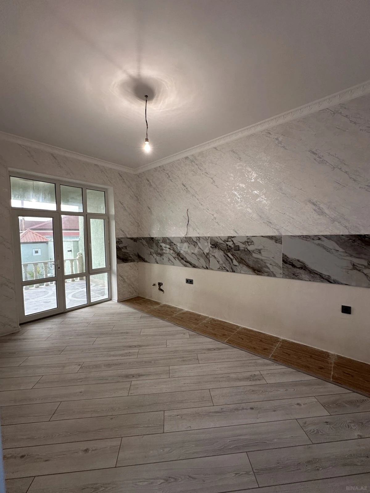Satılır 4 otaqlı həyət evi 120 m²